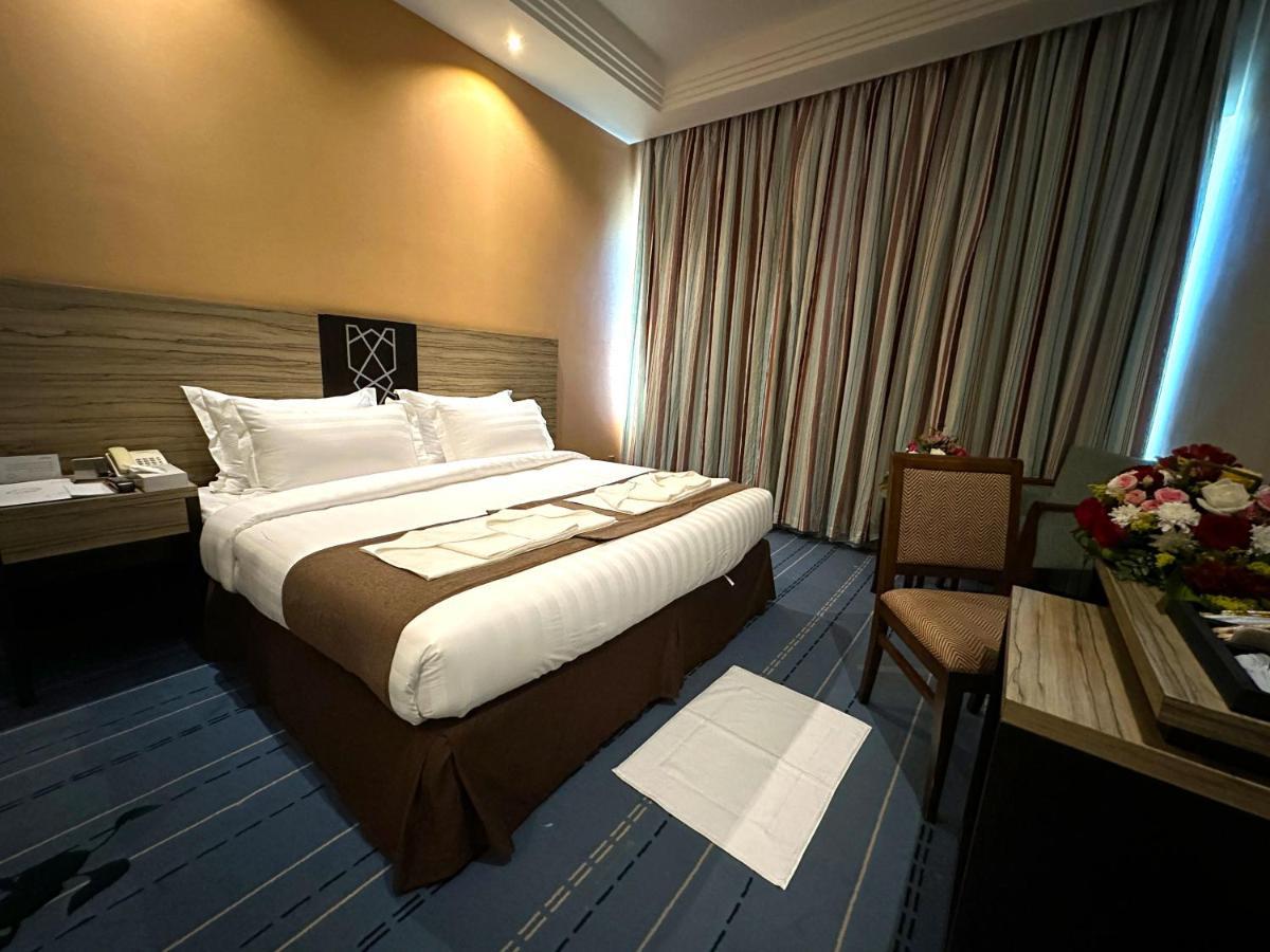 Hotel فندق الروضة Mekka Exteriér fotografie